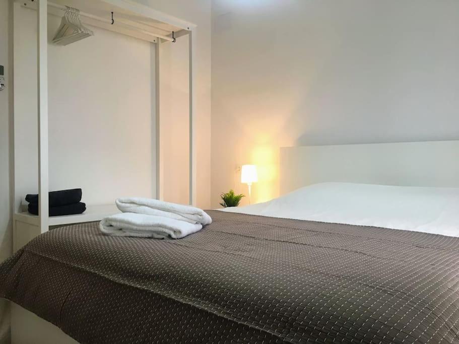 New! Renovated House With Terrace In Cambrils Villa Kültér fotó